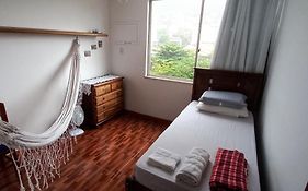Quarto individual na Ary Parreiras