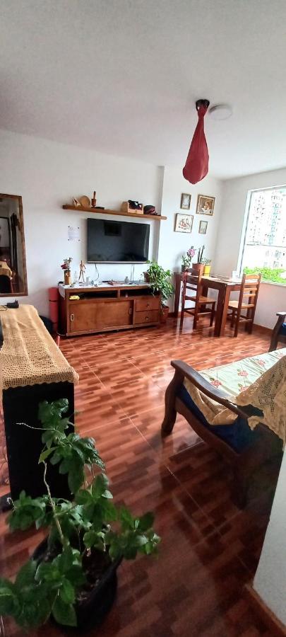 Quarto individual na Ary Parreiras Niterói Exterior foto